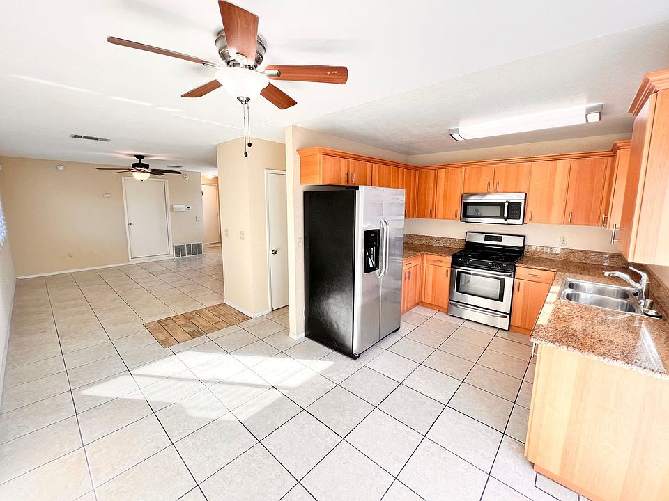1st image of 2506 44th St