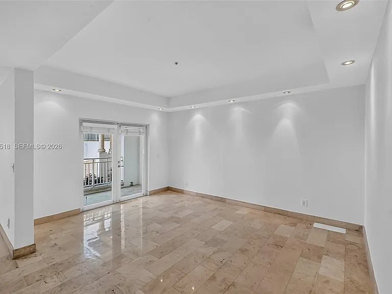 1413 Sunset Harbour Dr #209 — Photo 7