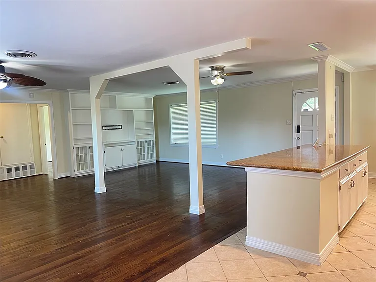9602 Val Verde St — Photo 17