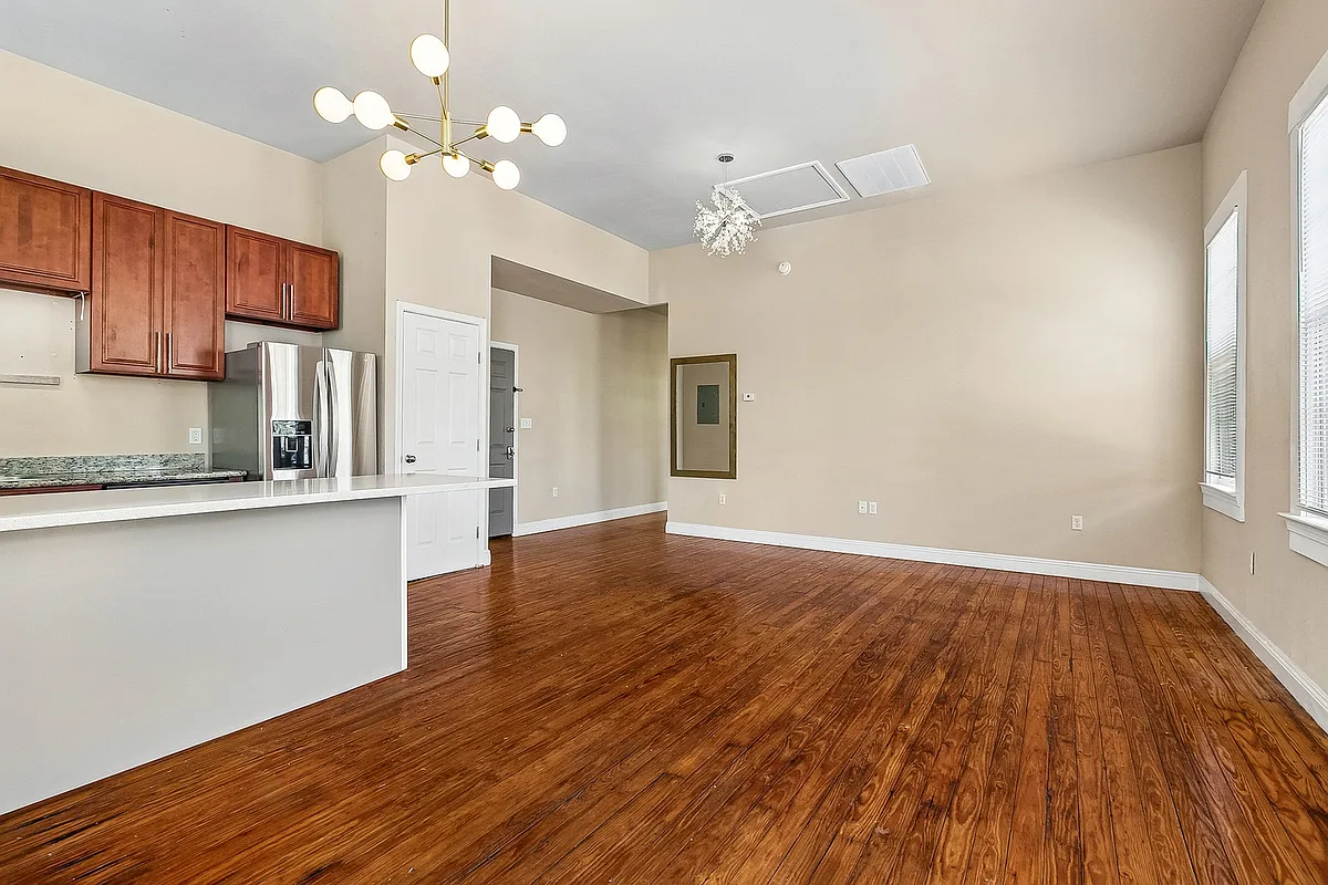 Building Photo - 1504 N Broad St #3