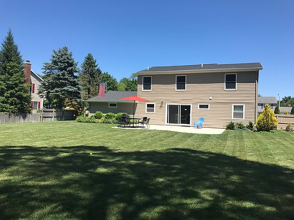 4th image of 37 Hargrove Dr