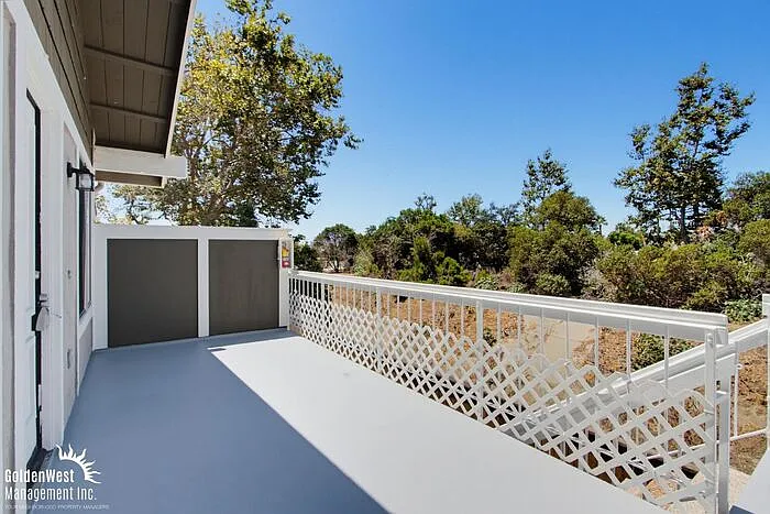 801 Pillar Point Way — Photo 3
