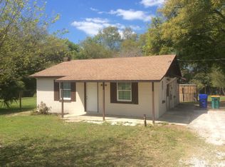 753 Dora Ave, Tavares, FL 32778
