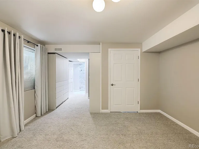 217 S Jackson St #E — Photo 20