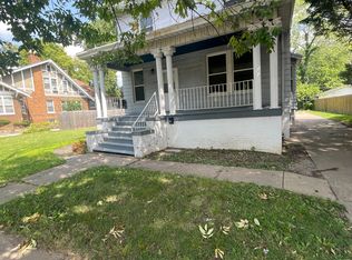 1312 N University St, Peoria, IL 61606