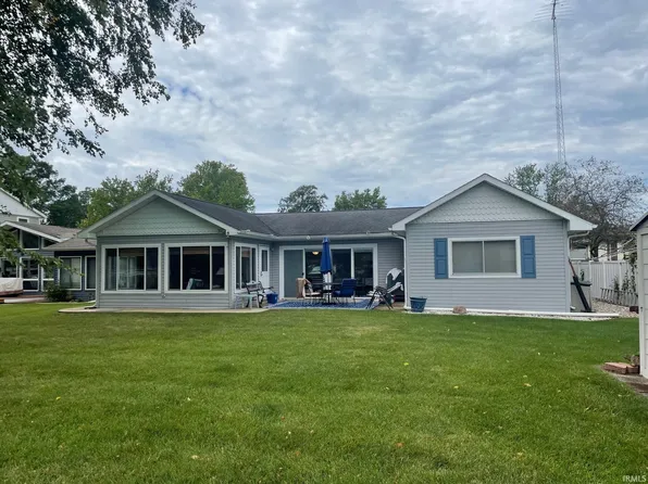 3181 N Cardinal Dr, Monticello, IN 47960