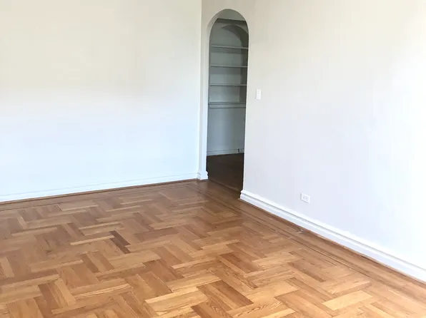 1900 Quentin Road image 15 of 17