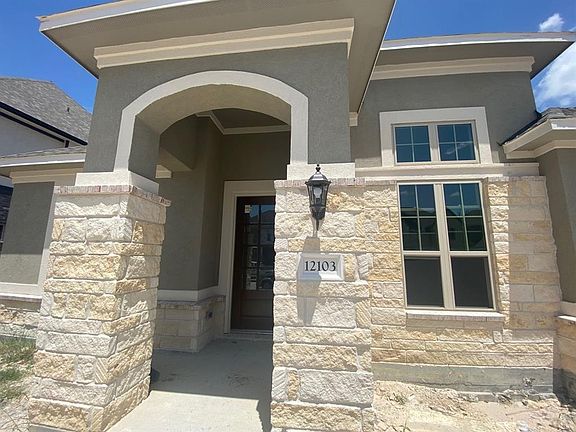 3rd image of 12103 Ballshire Pines Dr