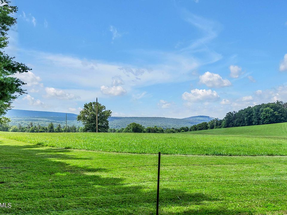 7921 Hebbertsburg Rd, Crab Orchard, TN 37723 Zillow