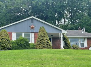 84 Houtman Dr, Walden, NY 12586