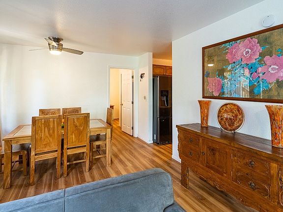 3rd image of 75-5743 Alahou St APT 201