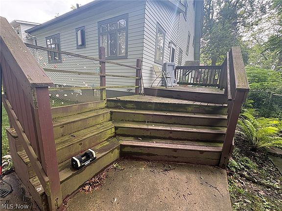 3rd image of 1949 7th St
