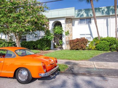3100 Hartford St N APT 203, Saint Petersburg, FL, 33713