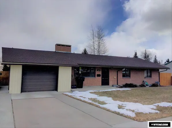 1434 3rd West Ave, Kemmerer, WY 83101