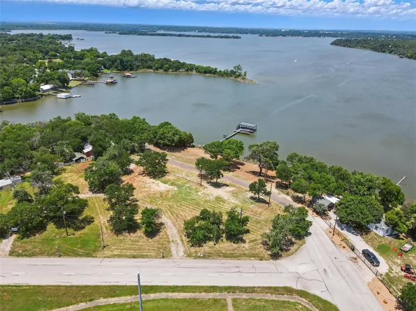8501A Heron Dr, Fort Worth, TX 76108