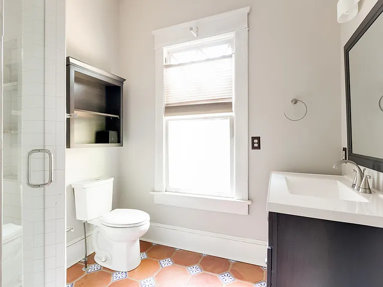 116 Warren St NE — Photo 25