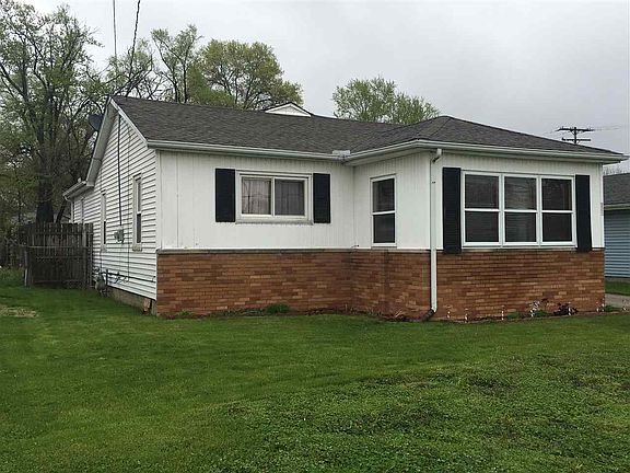 2nd image of 589 Groveland St