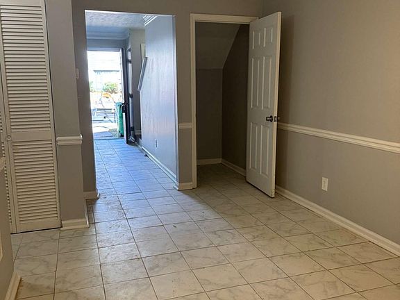 4th image of 5597 Stonington Trace Pkwy