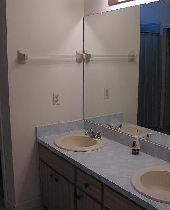 5th image of 118 Inez St SE