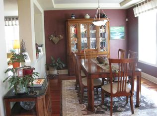 11077 NW Ironwood Ln, Portland, OR 97229