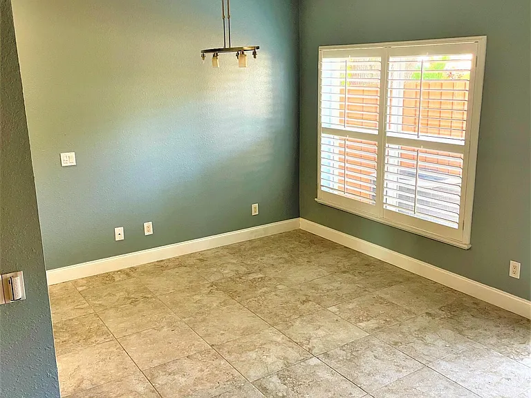 7968 Evelyn Ct — Photo 26