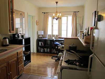2nd image of 457 1/2 N Ogden Dr