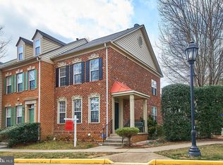 1226 Vintage Pl, Reston, VA 20194