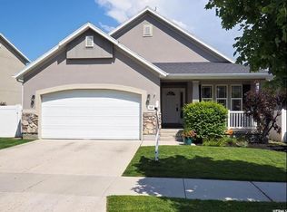 7509 S Sunset Maple Dr, West Jordan, UT 84081