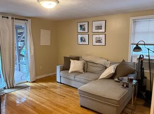 152 3rd St #1, Cambridge, MA 02141