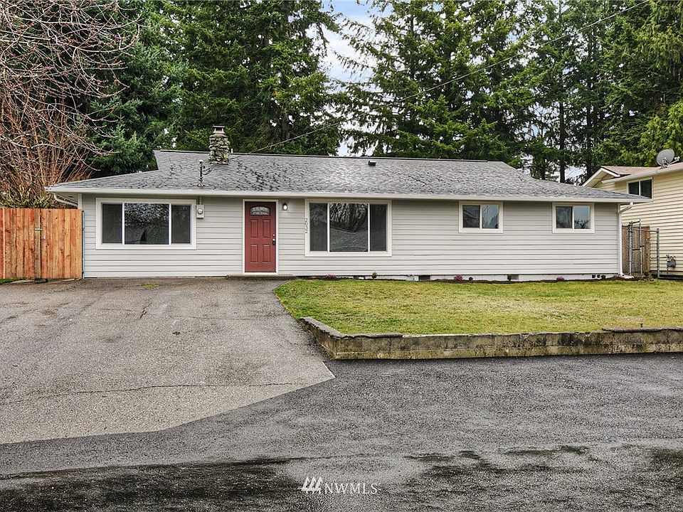 1st image of 2032 Westlake Drive SE