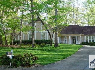 245 Austin Dr, Athens, GA 30606