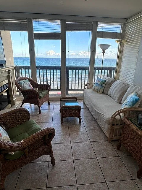 2 bed, 2.0 bath, 1127 sqft, $2,400 — Photo 4