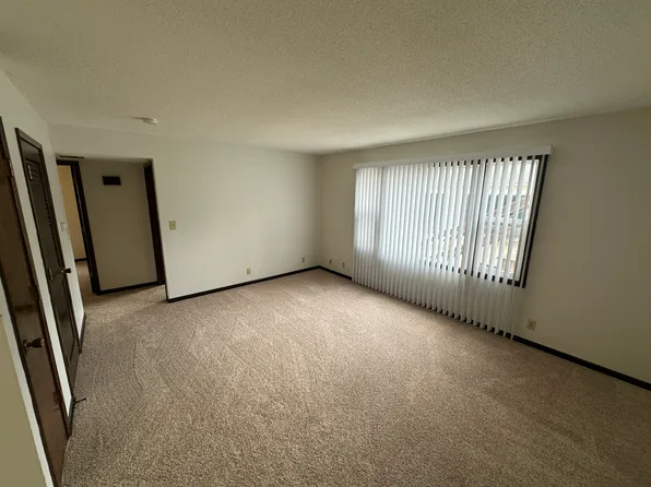 414 W 6th St #A, Spencer, IA 51301