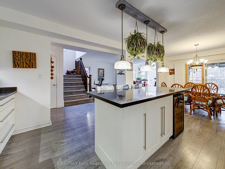 9 Brooke Ave — Photo 13