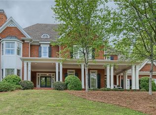 1010 Bedford Gardens Dr, Johns Creek, GA 30022