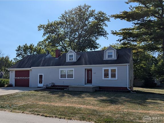 3rd image of 707 Bonnycastle Ave