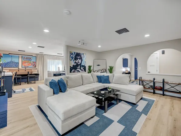 (undisclosed Address), Henderson, NV 89014