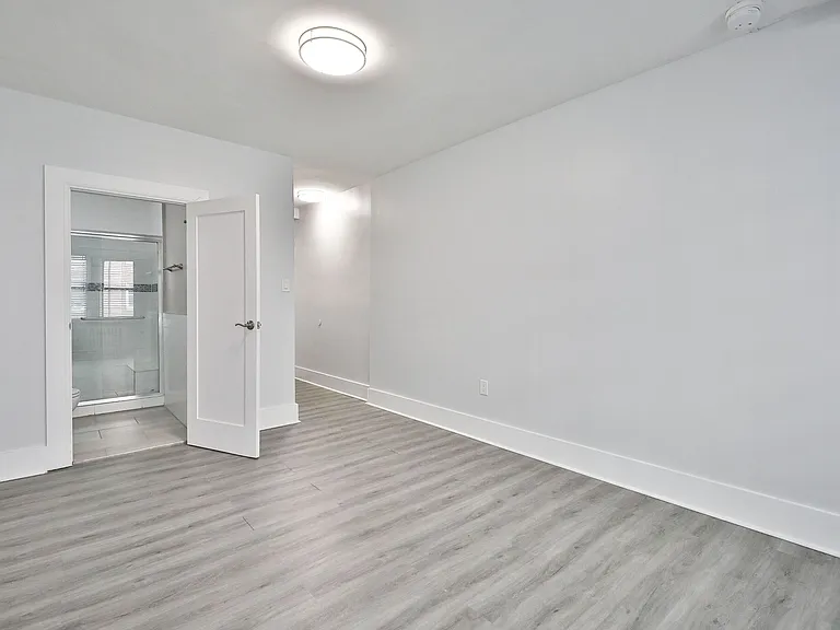 4241 Locust St #B0 — Photo 29