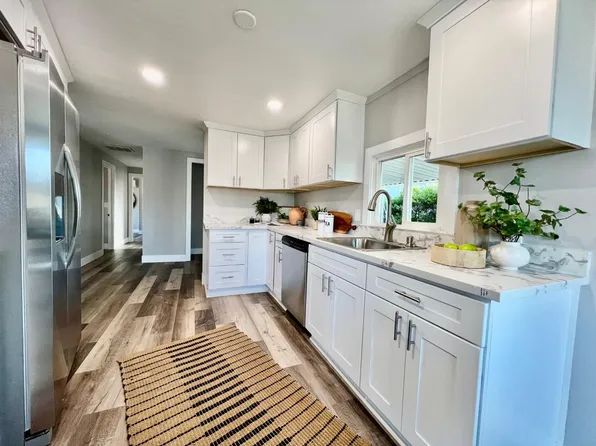 6206 Gold Dust Dr, Sacramento, CA 95842