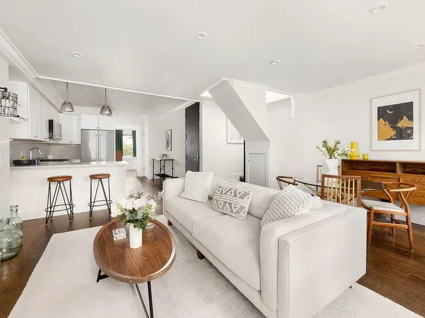 565 5th St APT 3, Brooklyn, NY 11215