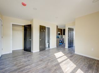 5810 78th Ave FLOOR 2, Ridgewood, NY 11385