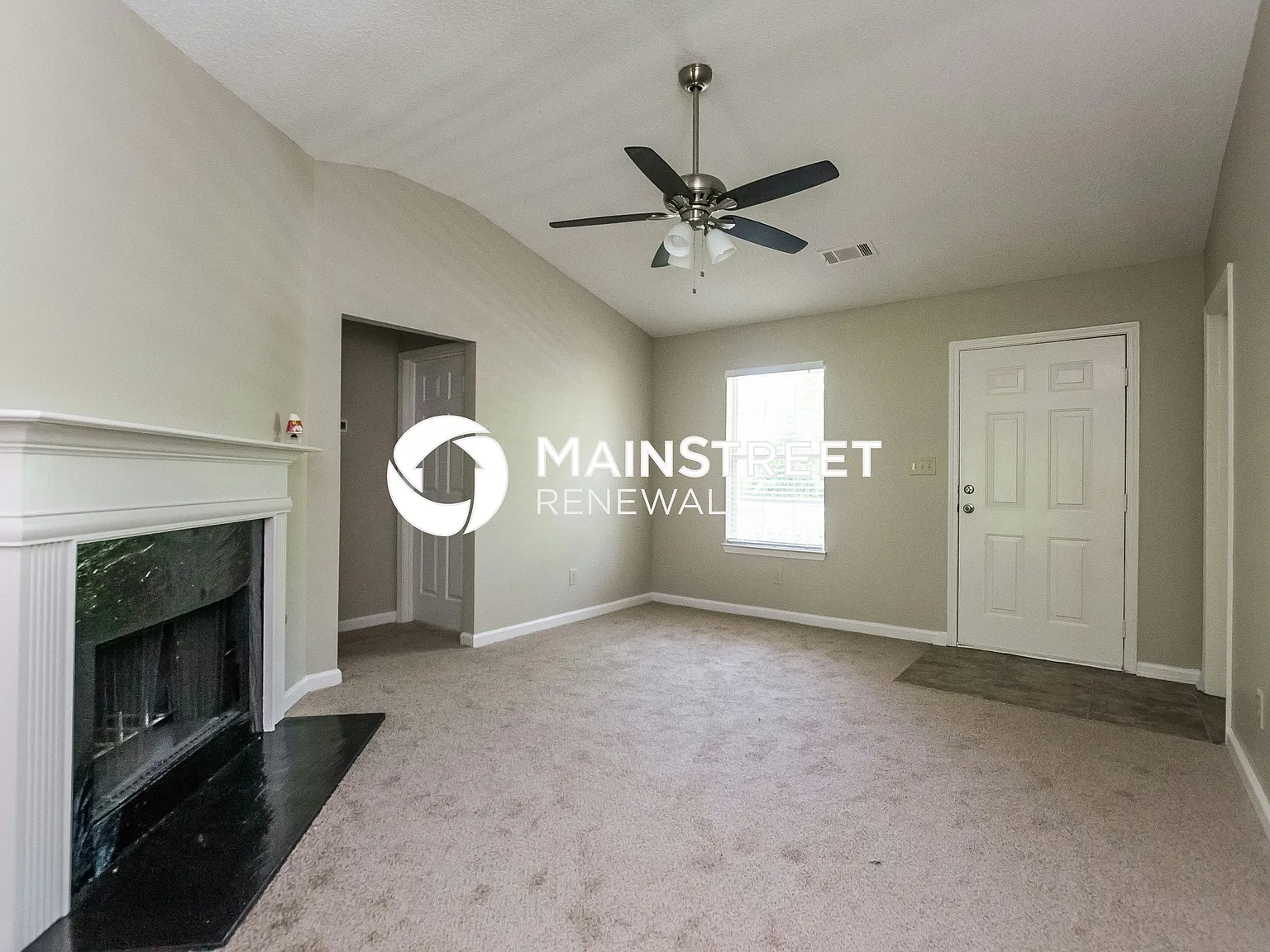 45 Hampton Oaks Dr — Photo 3