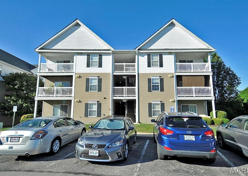 1st image of 9744 Bexley Station Dr #8J