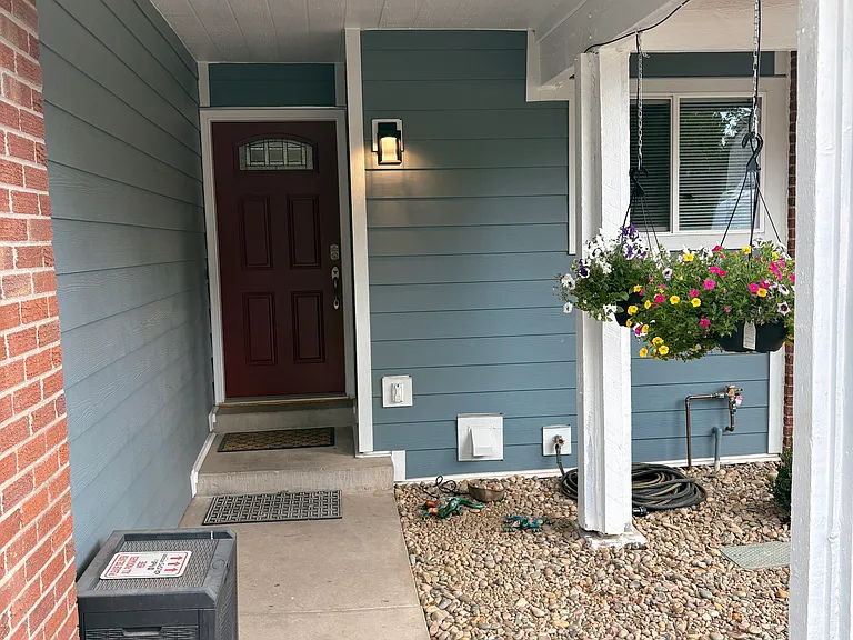 3620 S Joplin St — Photo 2