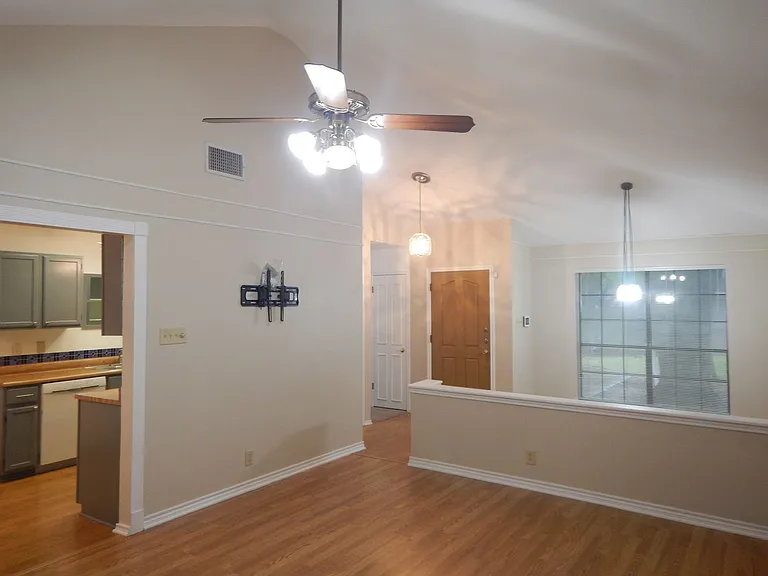 5906 Spring Xing — Photo 3