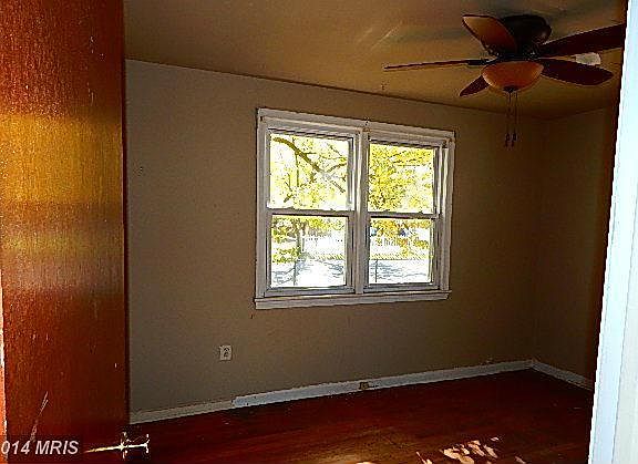 4th image of 8104 Jordan Park Blvd