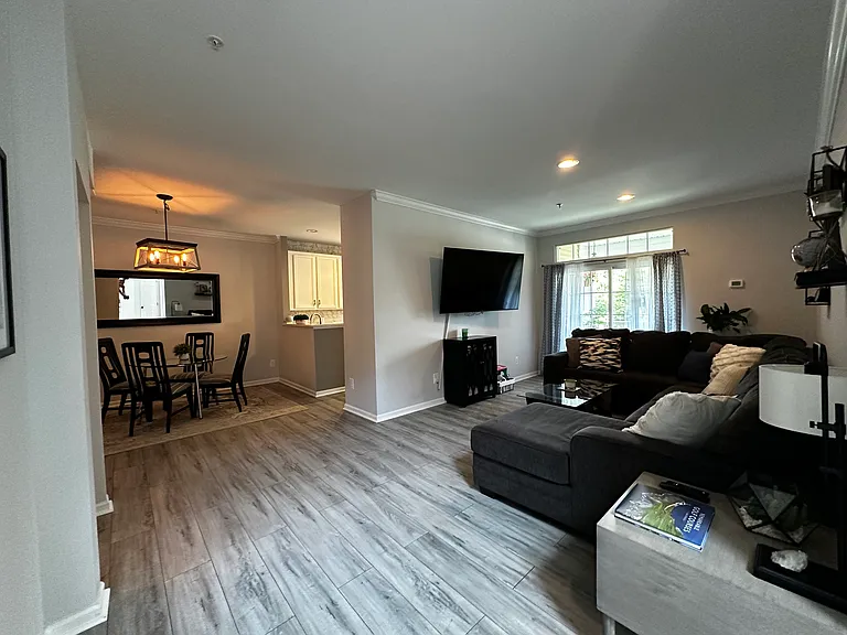 43920 Hickory Corner Ter #113 — Photo 9