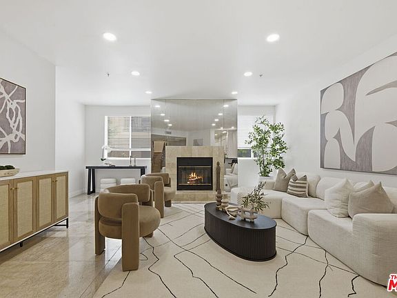 4th image of 120 S Crescent Dr APT 104