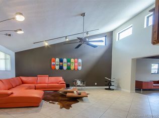 3230 Arthur Ter, Hollywood, FL 33021