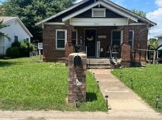 1915 N 12th St, Fort Smith, AR 72904